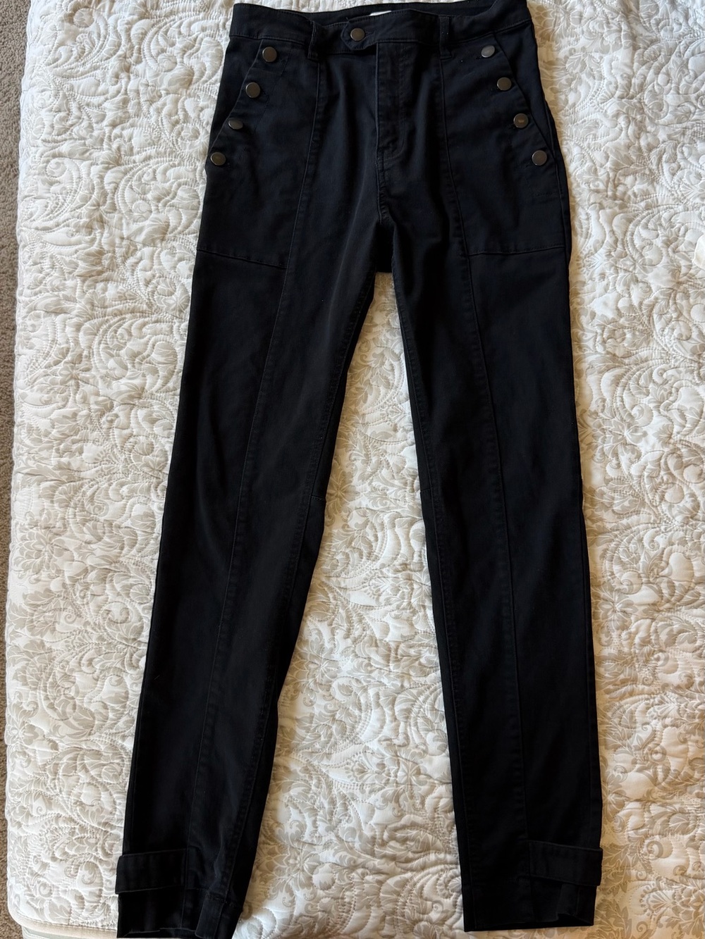H&M Black Skinny Jeans with Button-Accent Waist